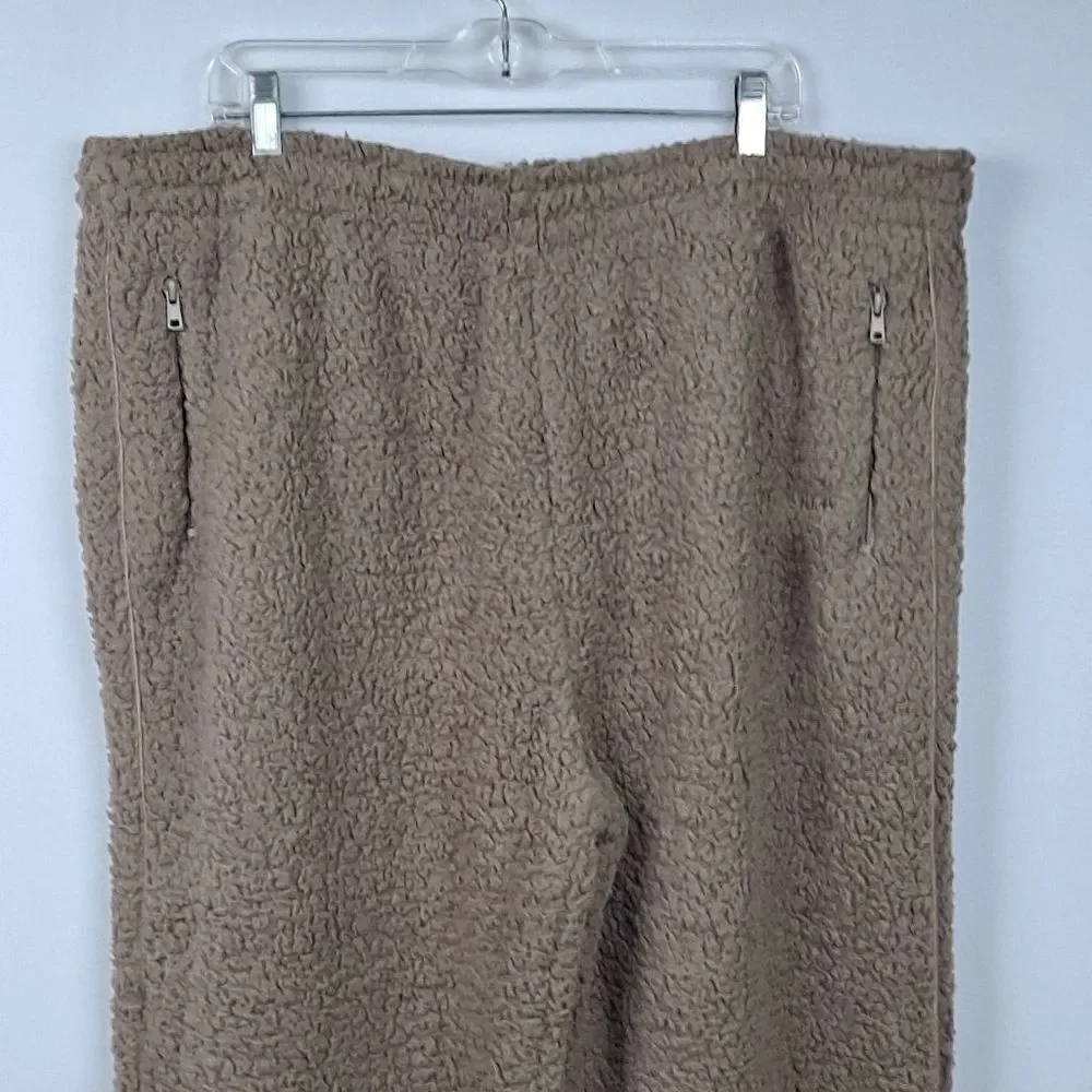Skims ladies Teddy lounge pants NWT